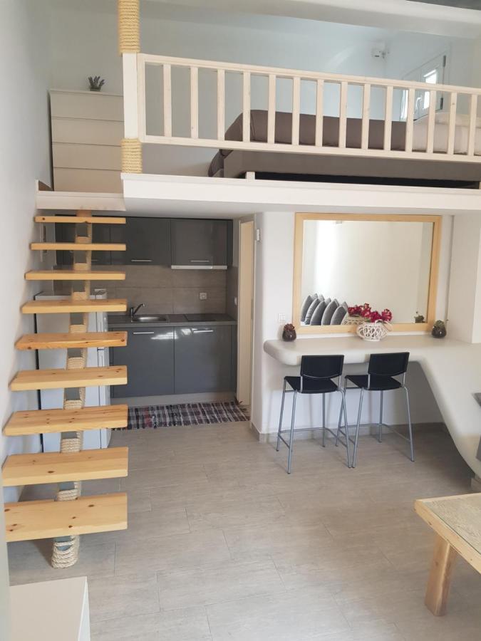 Empyreal Blue Apartments Mykonos Town ภายนอก รูปภาพ